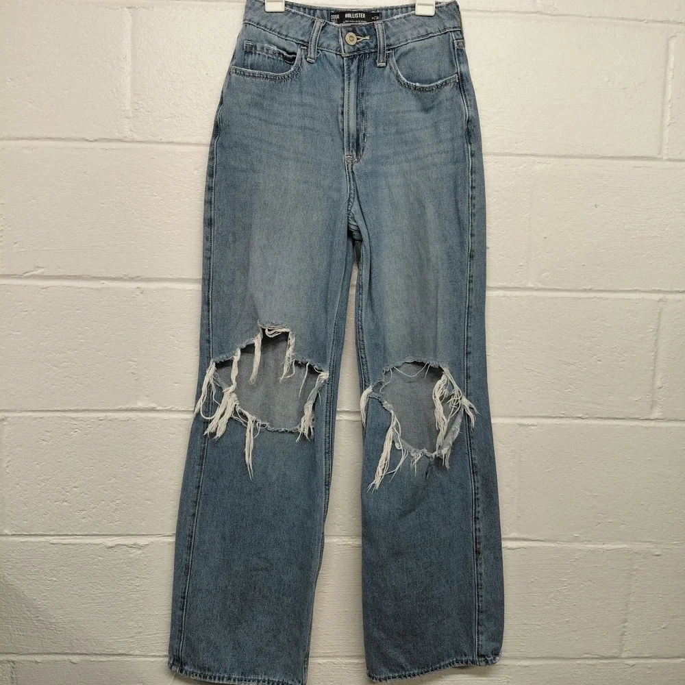 Hollister Jeans Ultra High-Rise Baggy Distressed Blue Wash Jeans Size23R 000R‎